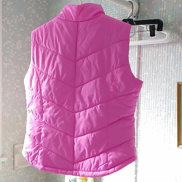 NWOT AEROPOSTALE Beautiful Pink Vest - Picture 2 of 2